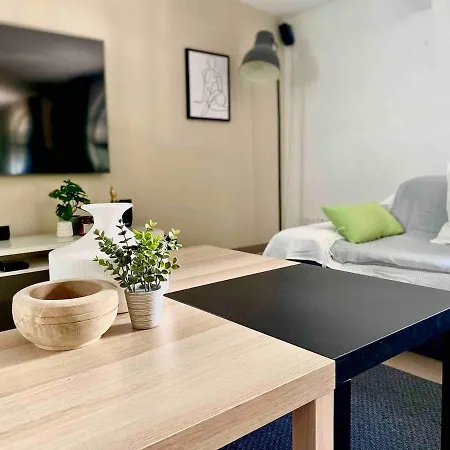 Magnifique 120m2 Climatise Centre Апартаменты